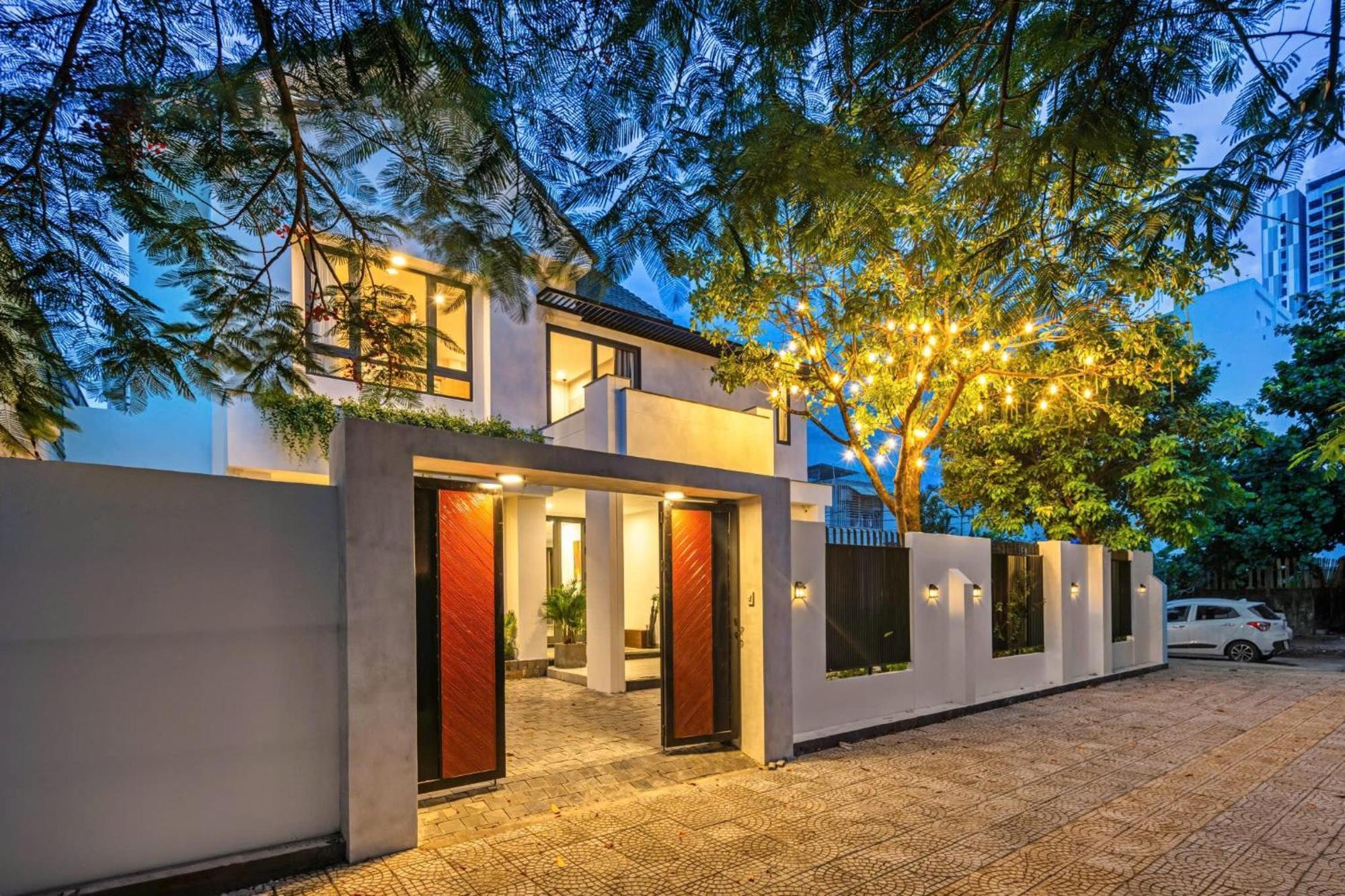 Luxurious 500M Villa, Private Pool, 300M To Beach Da Nang Exterior photo